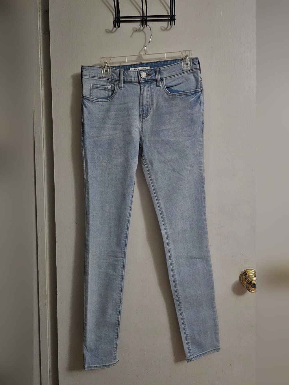 PacSun Light Wash Skinny Jeans